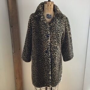 Vintage Maria( Dionisiou) faux fur cheetah?leopard? Mob wife 3/4 coat, 3/4…